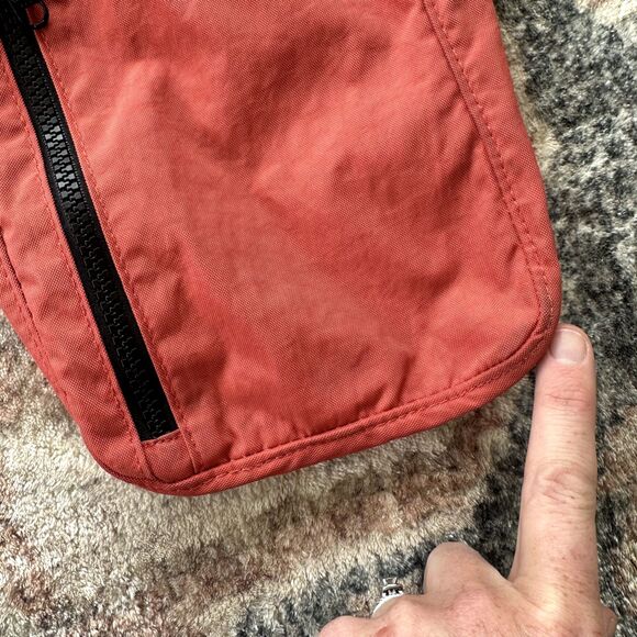 Baggu Sport Crossbody Baked Apple Orangey Red Bag Purse Super Rare - Picture 8 of 10